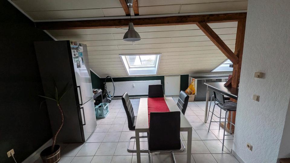 Dachgeschoßwohnung Dortmund Hörde - 3.5 Zimmer, 90 m&sup2;, 860&euro; | Angebot:26213287
