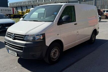 VW T5 Transporter 186.000 km 6.250 &euro; Essen 45356