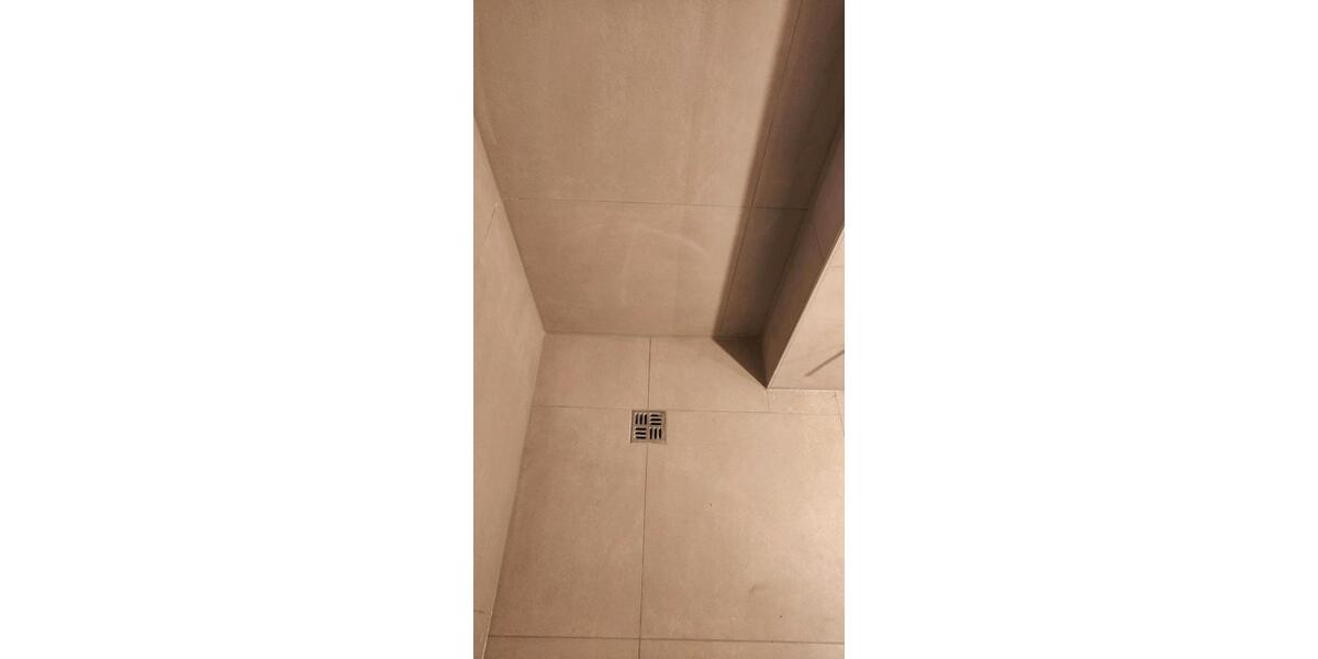 Top Erdgeschoss Wohnung mit Bodenheizung 3 zimmer