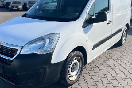 Peugeot Partner 181.766 km 4.900 &euro; Essen 45356