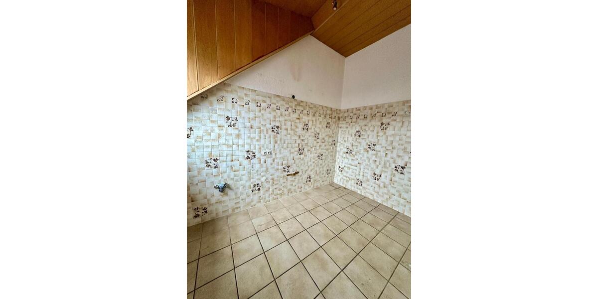 Einfamilienhaus Bochum Bochum-Südwest - 2 Zimmer, 100 m&sup2;, 1.090&euro; | Angebot:25084822