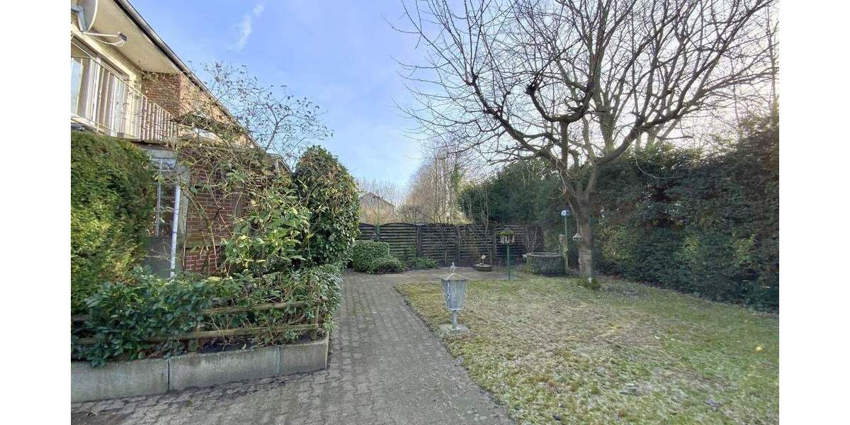 GENIESSEN SIE ZENTRALITÄT UND EIN GROSSZÜGIGES WOHNEN! 5 zimmer