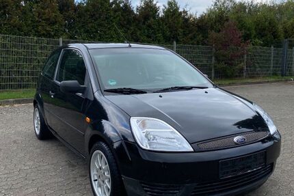 Ford Fiesta 281.302 km 2.750 € Iserlohn 58644