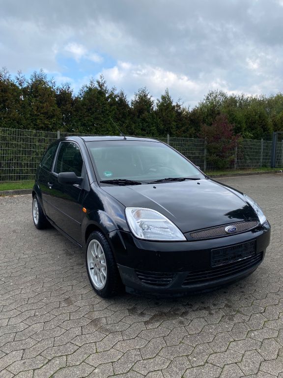 Ford Fiesta 281.302 km 2.750 € Iserlohn 58644