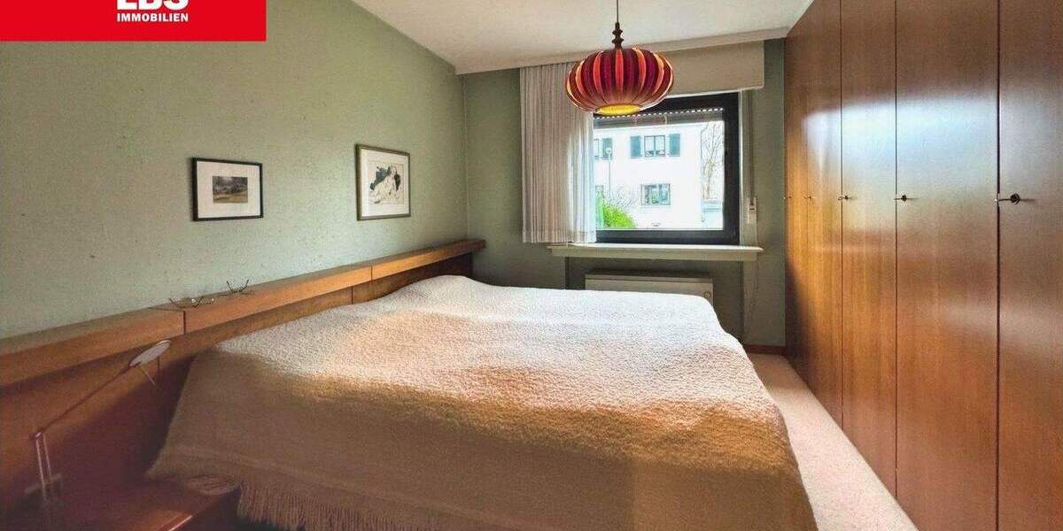 Etagenwohnung Essen Haarzopf - 3 Zimmer, 102 m&sup2;, 349.000&euro; | Angebot:24450638