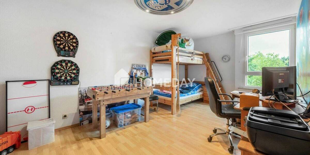 Etagenwohnung Gelsenkirchen Bulmke-Hüllen - 3 Zimmer, 133 m&sup2;, 195.000&euro; | Angebot:26851557