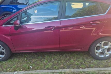 Ford Fiesta 140.000 km 3.200 &euro; Gelsenkirchen 45897