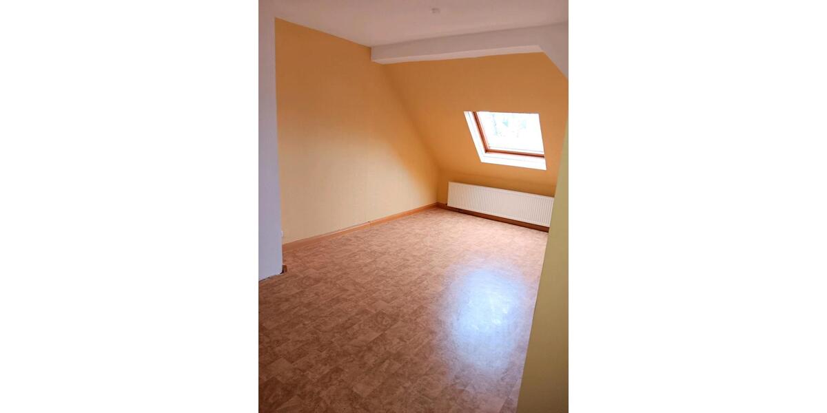 Dachgeschoßwohnung Bochum Günnigfeld - 2 Zimmer, 56 m&sup2;, 440&euro; | Angebot:26676671