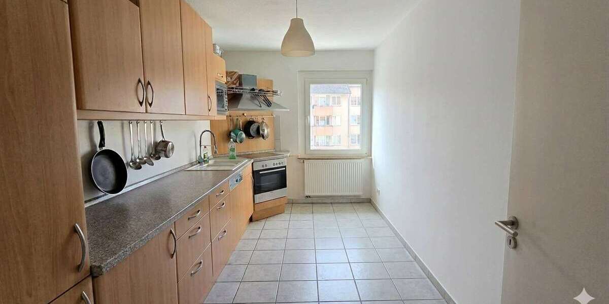 Etagenwohnung Dortmund Mitte - 3 Zimmer, 102 m&sup2;, 1.200&euro; | Angebot:26460703