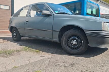 Opel Kadett 121.000 km 1.650 &euro; Dortmund 44137