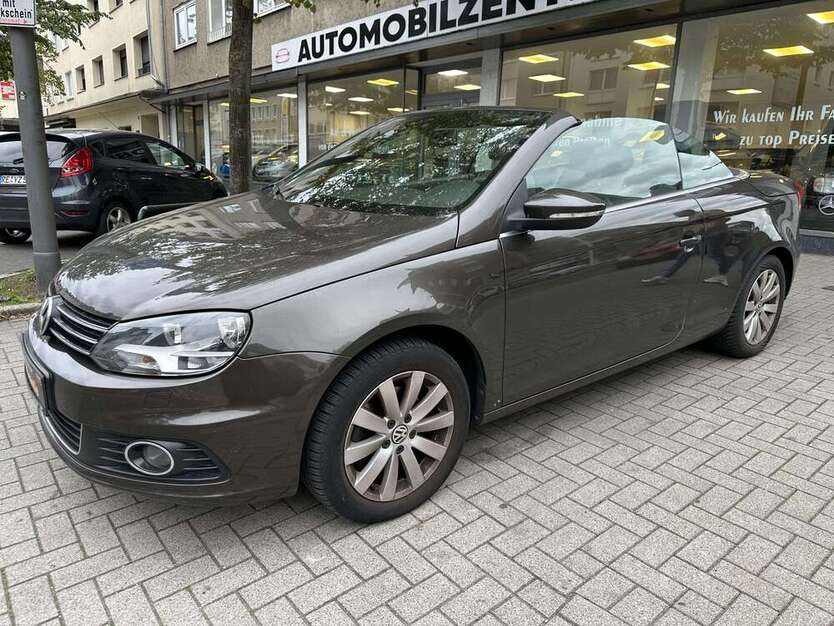 VW Eos 137.000 km 7.690 € Recklinghausen 45657