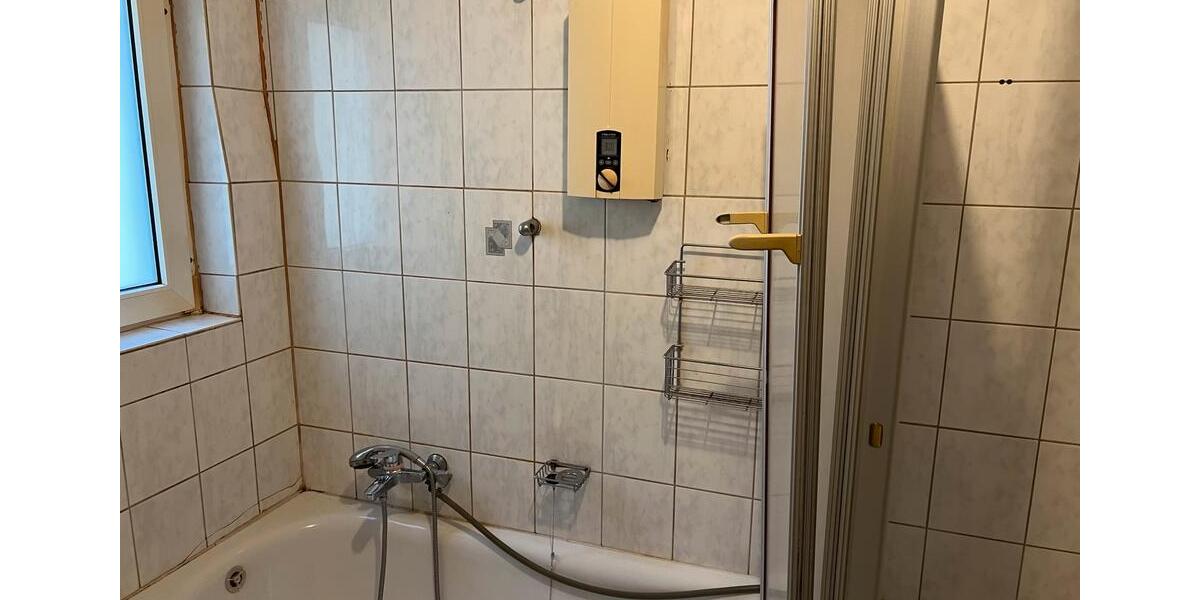 Etagenwohnung Bochum Günnigfeld - 3 Zimmer, 70 m&sup2;, 670&euro; | Angebot:26231923