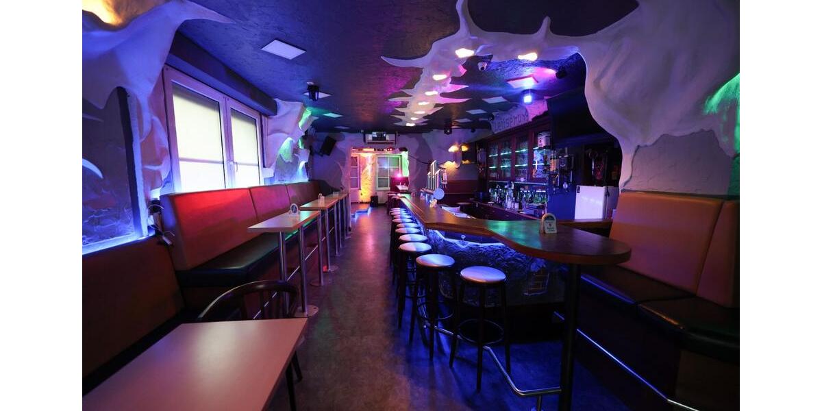 Einfamilienhaus Castrop-Rauxel Rauxel - 11 Zimmer, 415 m&sup2;, 449.000&euro; | Angebot:25231016