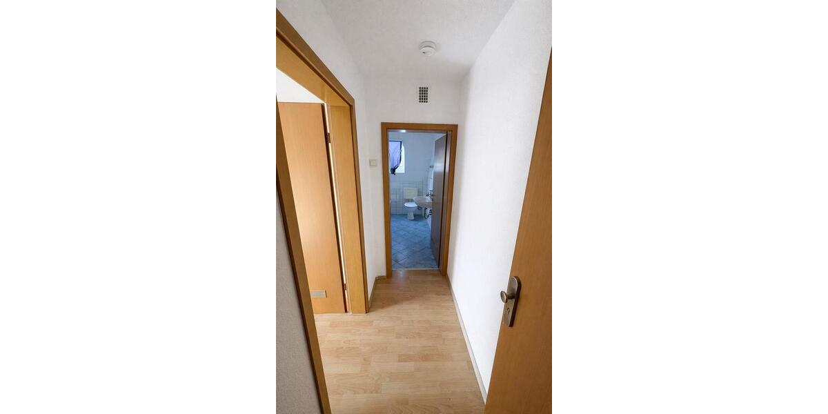 Dachgeschoßwohnung Bochum Bochum-Mitte - 2 Zimmer, 50 m&sup2;, 370&euro; | Angebot:25757009
