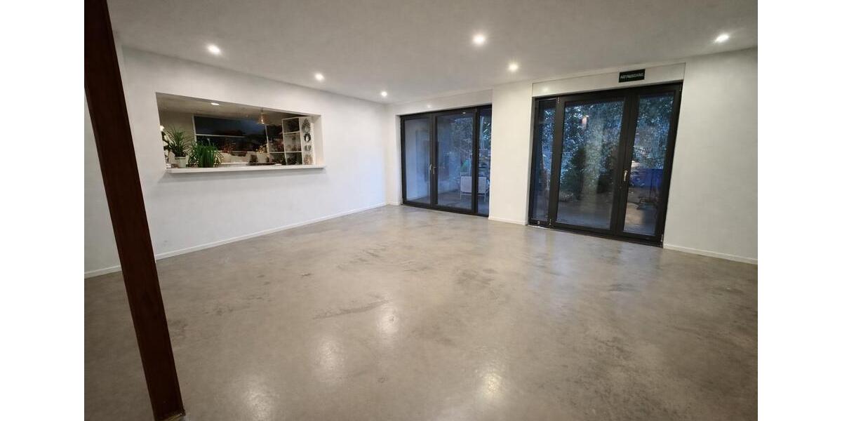 Ladenlokal freie Fläche kreatives Gewerbe Brechten zimmer