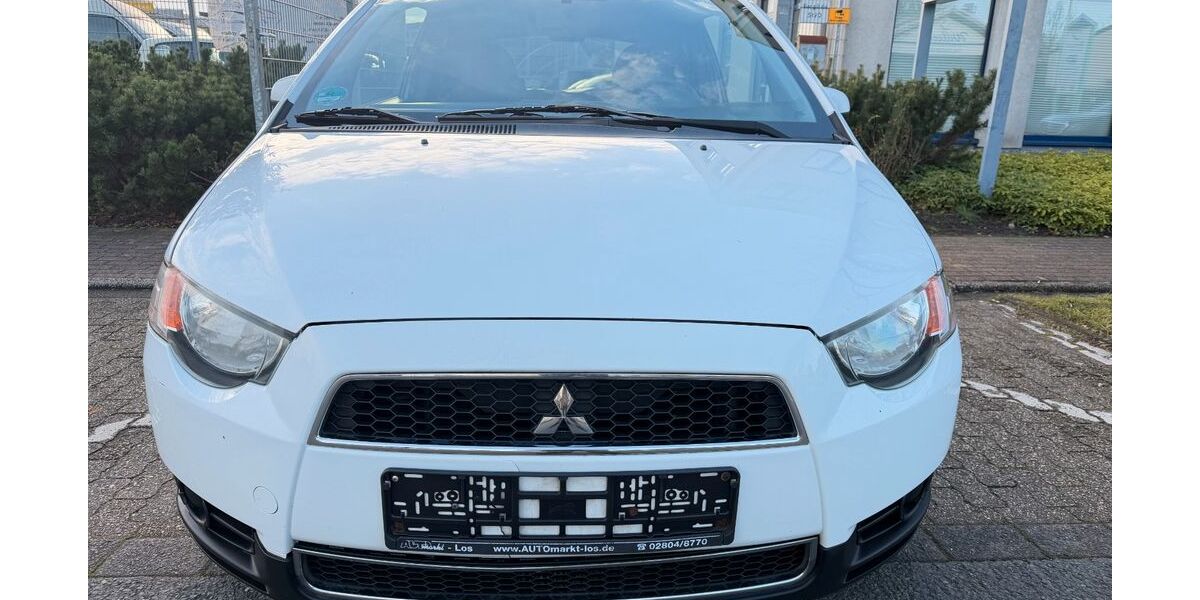 Mitsubishi Colt 258.000 km 2.999 &euro; Oberhausen 46047