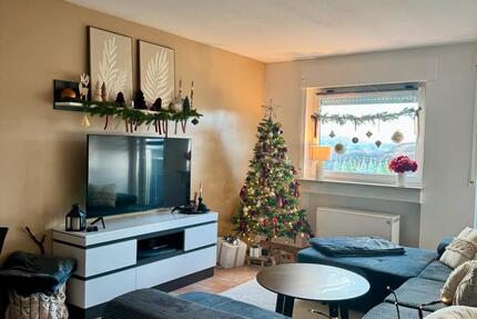 Helle, möblierte 2,5-Zimmer-Wohnung mit Südwest-Balkon 2 zimmer