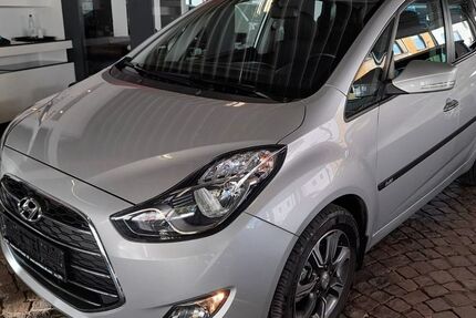 Hyundai ix20 25.832 km 10.850 &euro; Gelsenkirchen 45888