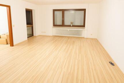 Zwei ruhige und renovierte Apartments in Bonn, Schweinheim zimmer