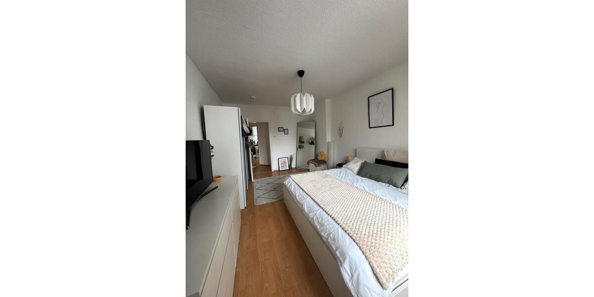 Etagenwohnung Dortmund Innenstadt West - 3 Zimmer, 77 m&sup2;, 805&euro; | Angebot:25612954