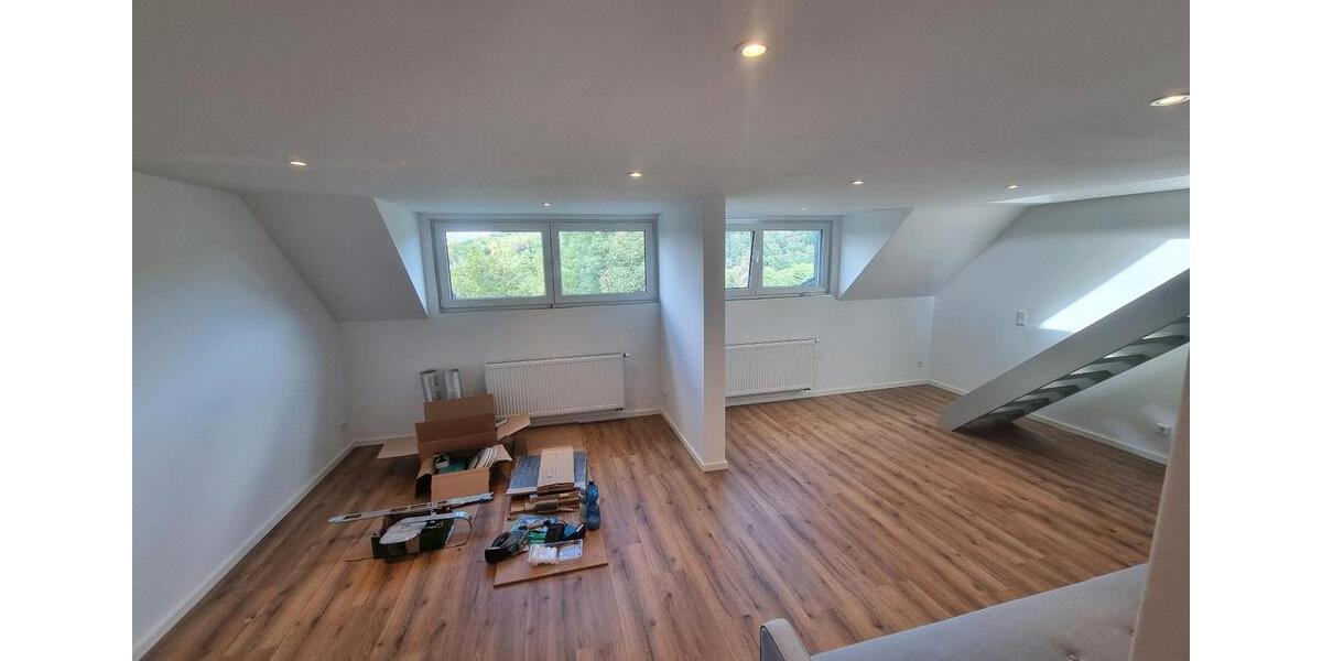 Dachgeschoßwohnung Wuppertal Lichtenplatz - 3 Zimmer, 80 m&sup2;, 980&euro; | Angebot:23369823