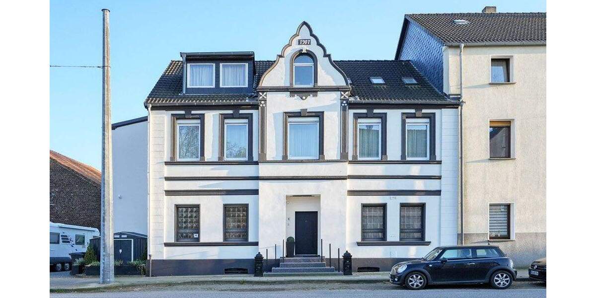Hochwertig saniertes Generationenhaus mit drei attraktiven Wohnungen am Bochumer Stadtrand 9 zimmer