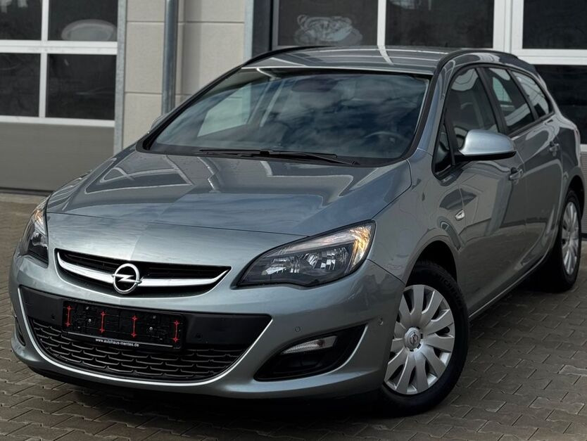 Opel Astra 28.045 km 10.399 € Bochum 44807