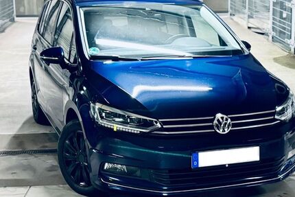 VW Touran 139.500 km 20.290 &euro; Herne 44651