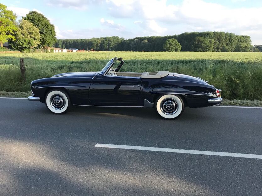 Mercedes-Benz 190 34.300 km 132.000 € Dortmund 44287
