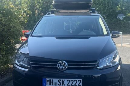 VW Touran 128.100 km 10.100 &euro; Mülheim an der Ruhr 45473
