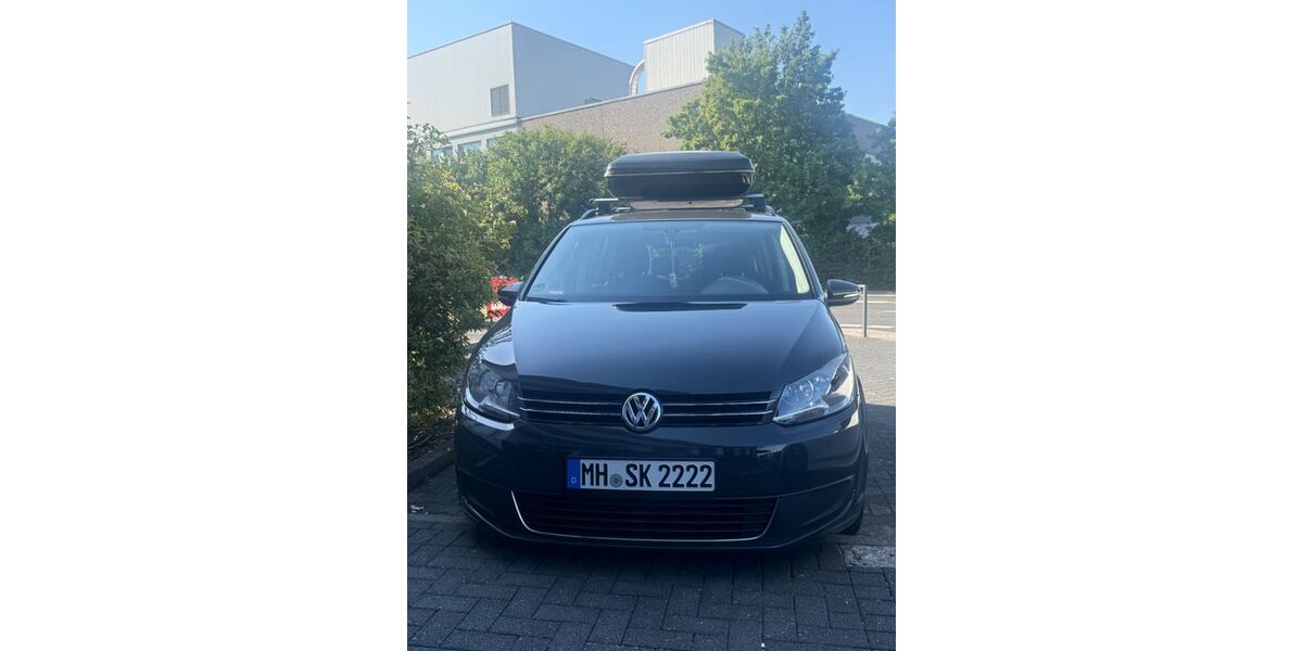 VW Touran 128.100 km 10.100 &euro; Mülheim an der Ruhr 45473