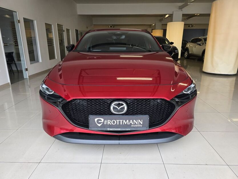 Mazda 3 14.230 km 23.850 € Oberhausen 46149