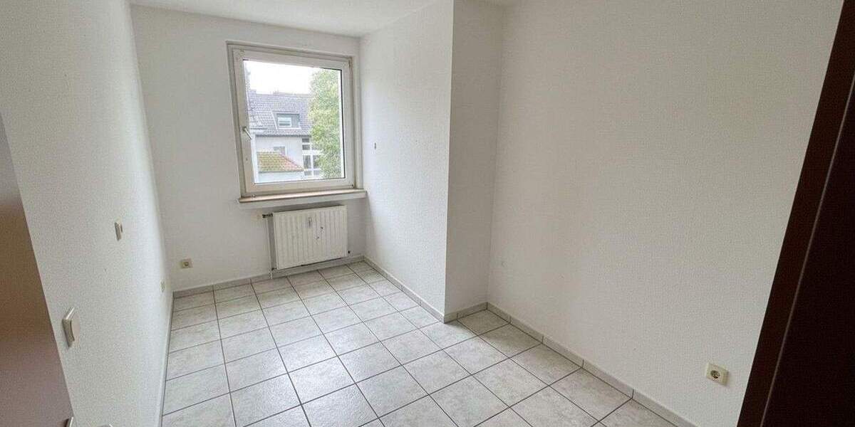 Etagenwohnung Dortmund Brackel - 3 Zimmer, 77 m&sup2;, 770&euro; | Angebot:25724294