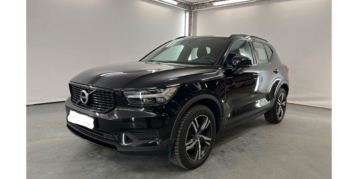 Volvo XC40 215.000 km 15.470 &euro; Recklinghausen 45661