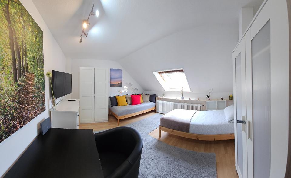 Dachgeschosswohnung Vollmöbliert 4 zimmer