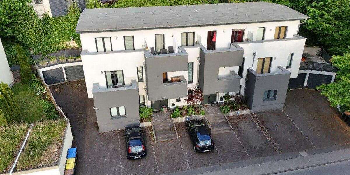 Haus zum Kaufen in Wuppertal 1.200.000 € 601.62 m² 20 zimmer