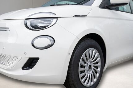 Fiat 500 14.736 km 19.985 &euro; Gelsenkirchen 45881
