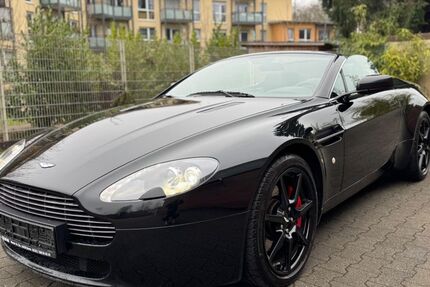 Aston Martin V8 Vantage 31.300 km 54.798 &euro; Herne ( Nordrhein-Westfalen ) 44628