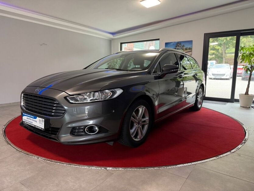 Ford Mondeo 145.143 km 12.990 € Bochum 44894