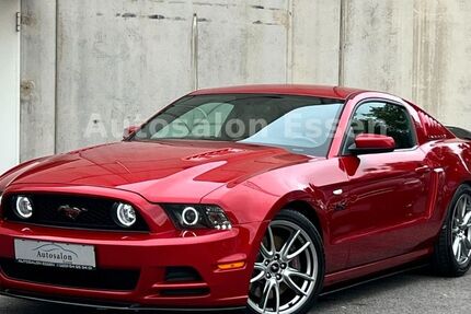 Ford Mustang 77.258 km 25.990 € Essen 45141