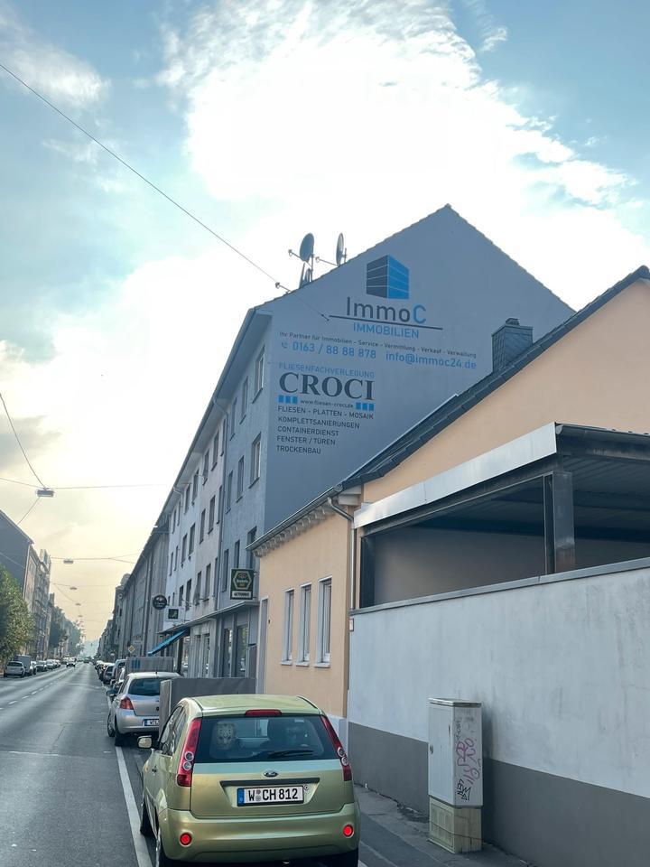 Wohnung 3 Zimmer komplett neu saniert