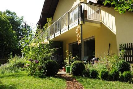 Wohnparadies im Grünen mit eigenem großzügigen Gartengrundstück 3.5 zimmer