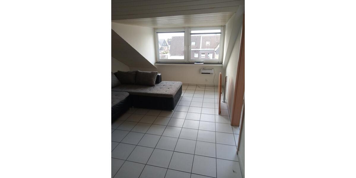 Dachgeschoßwohnung Mülheim an der Ruhr Dümpten - 2 Zimmer, 52 m&sup2;, 494&euro; | Angebot:25616664