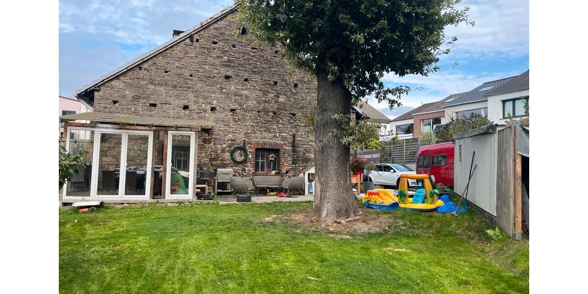 Einfamilienhaus Schwerte - 7 Zimmer, 180 m&sup2;, 450.000&euro; | Angebot:26818638