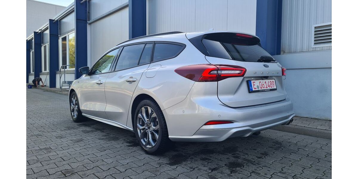 Ford Focus 6.800 km 20.200 &euro; Essen 45276