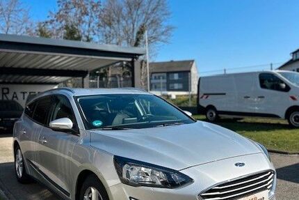 Ford Focus 144.000 km 8.990 &euro; Waltrop 45731