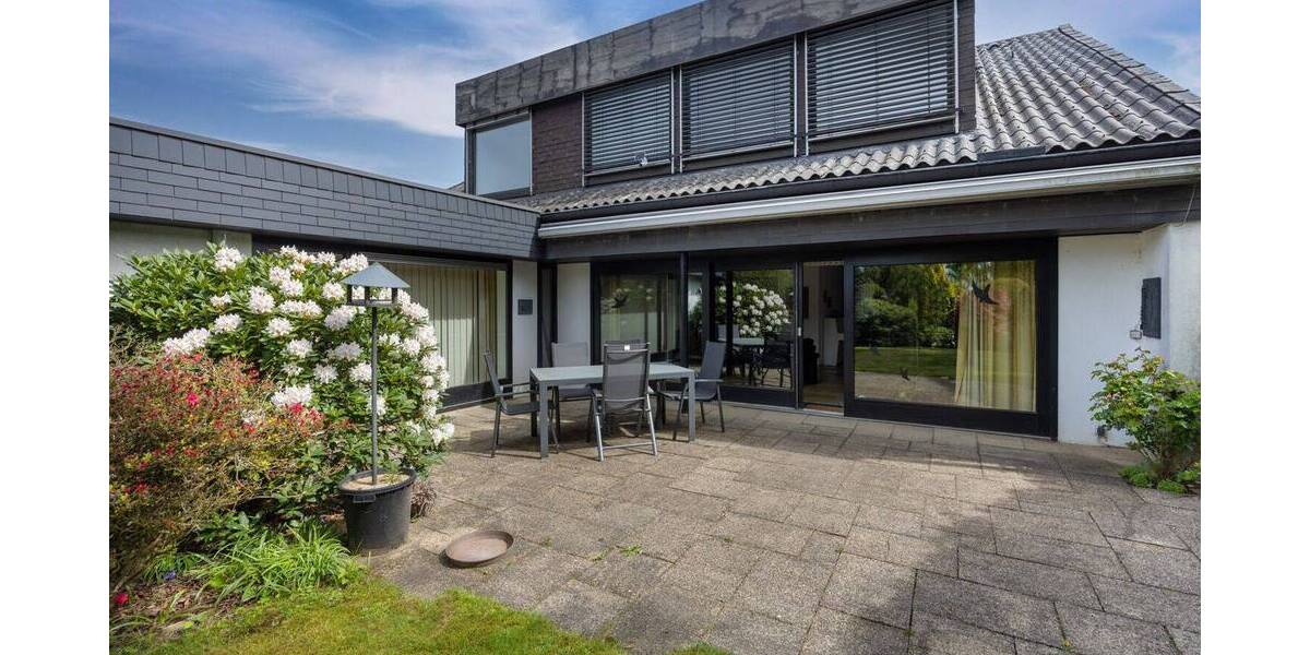 Einfamilienhaus Wuppertal Ronsdorf - 7 Zimmer, 263 m&sup2;, 670.000&euro; | Angebot:26656752