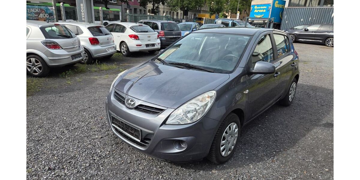 Hyundai i20 173.000 km 3.750 &euro; Dortmund 44147