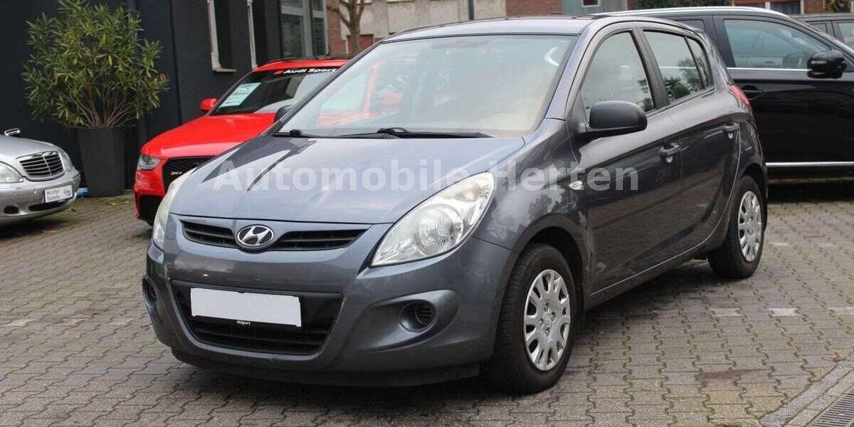 Hyundai i20 310.000 km 1.590 &euro; Herten 45699
