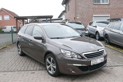 Peugeot 308 97.342 km 7.990 &euro; Selm 59379